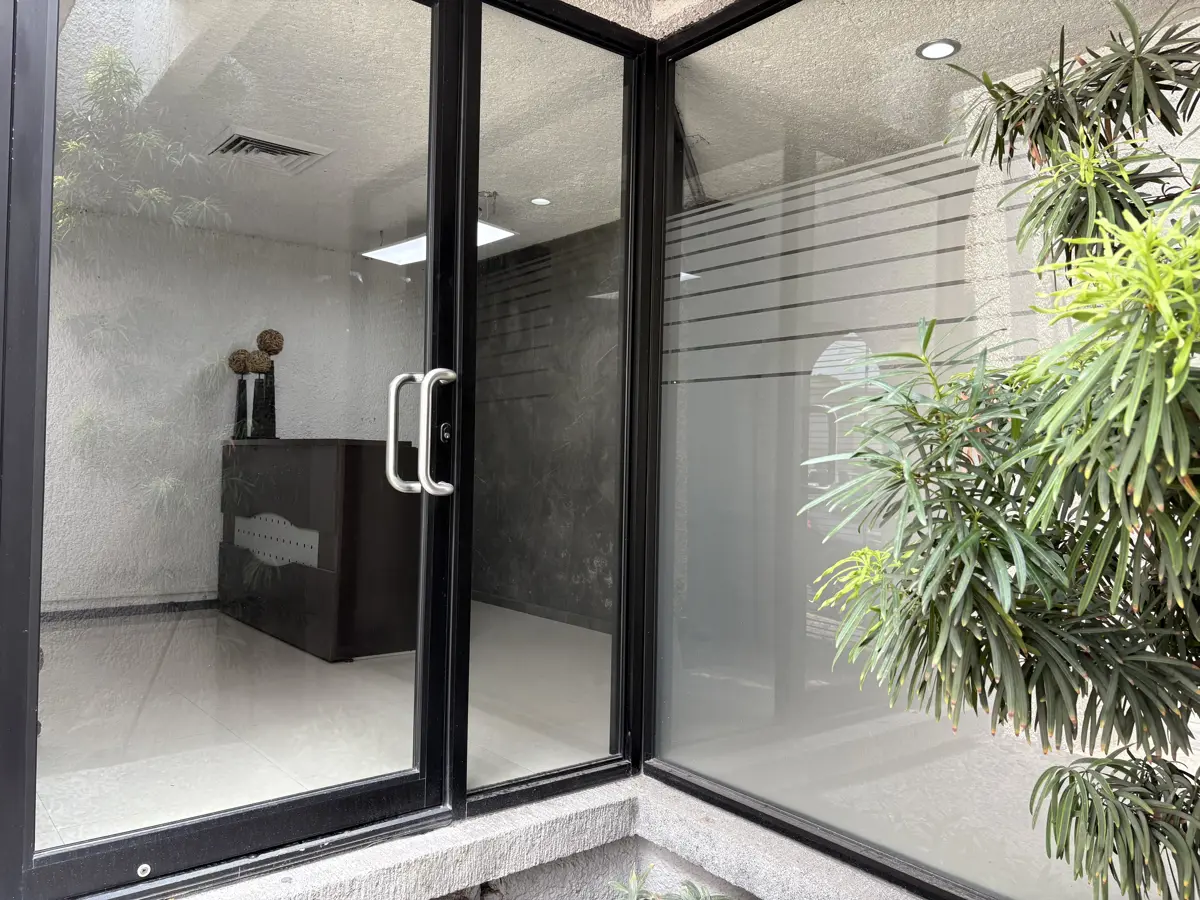 Oficina en venta en Deportivo Obispado, Monterrey — foto 1 de 48