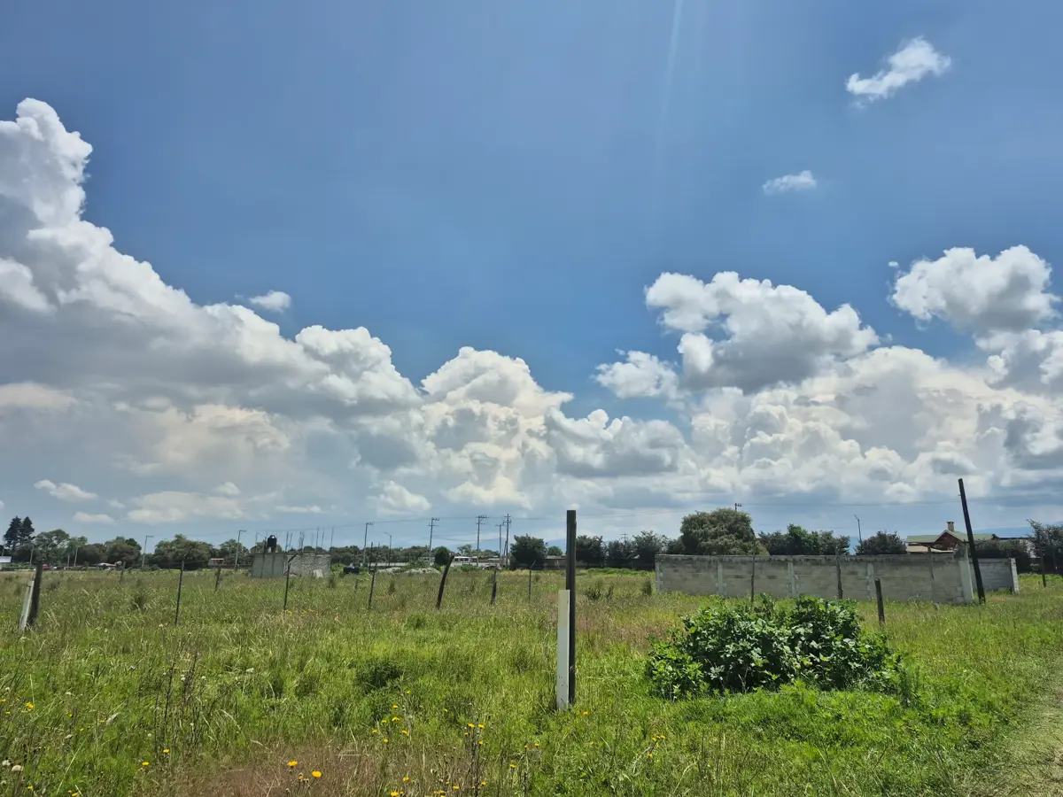 Terreno en venta en San Miguel Totocuitlapilco, Metepec — foto 1 de 3