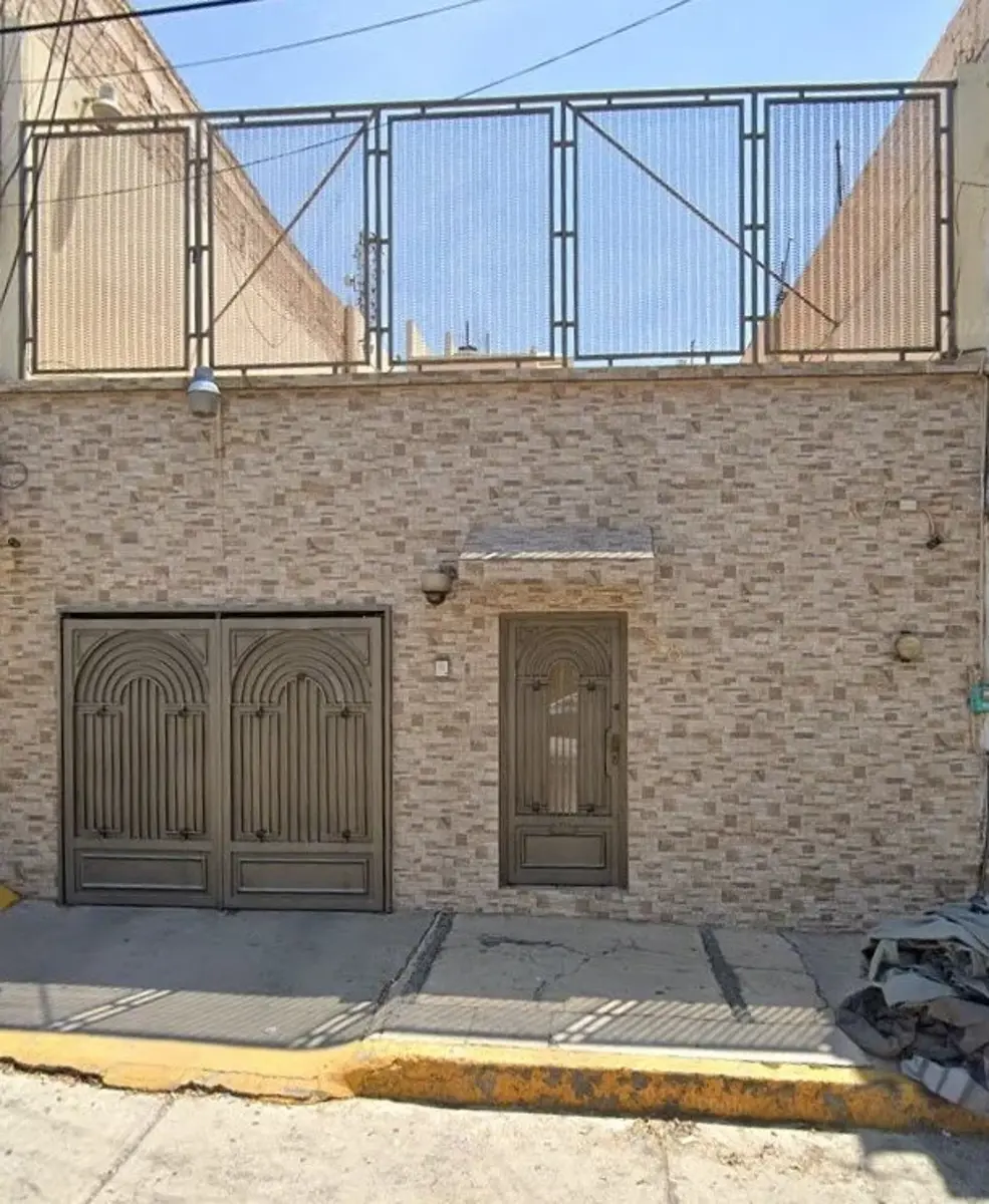 Casa en venta en El Mirador, Tlalnepantla de Baz — foto 1 de 21