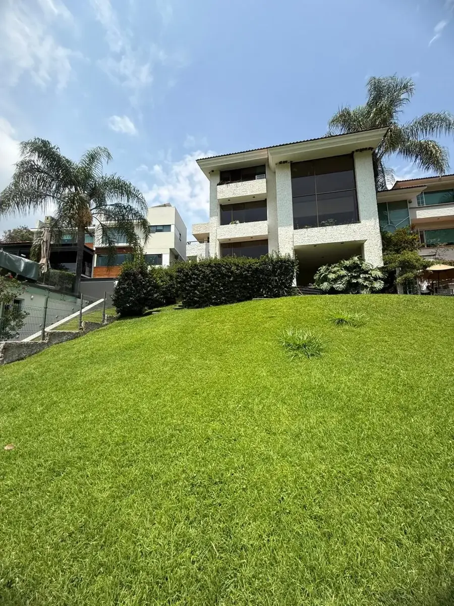 Casa en venta en Las Cañadas (Bosques de San Isidro), Zapopan — foto 1 de 56