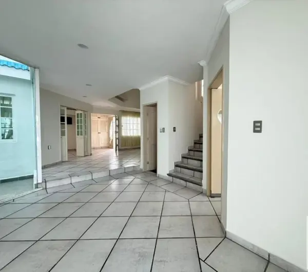 Casa en venta en Jardines de Mocambo, Boca del Río — foto 2 de 7