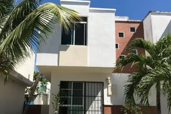 Casa en venta en Playa Azul, Playa del Carmen — foto 2 de 13