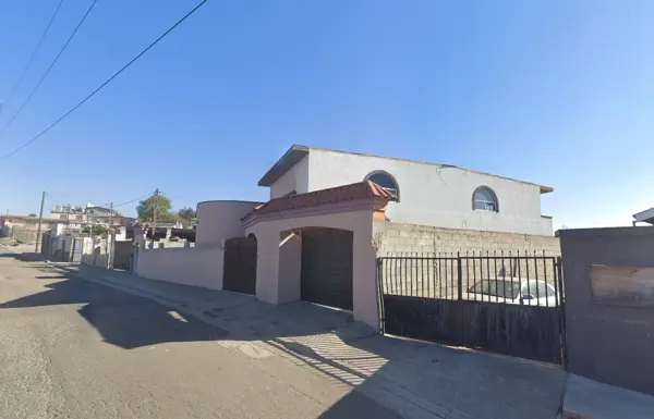 Casa en venta en Lucio Blanco, Playas de Rosarito — foto 3 de 10