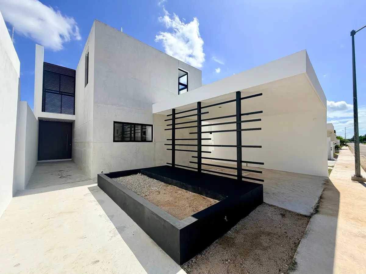 Casa en venta en Conkal, Conkal — foto 1 de 38