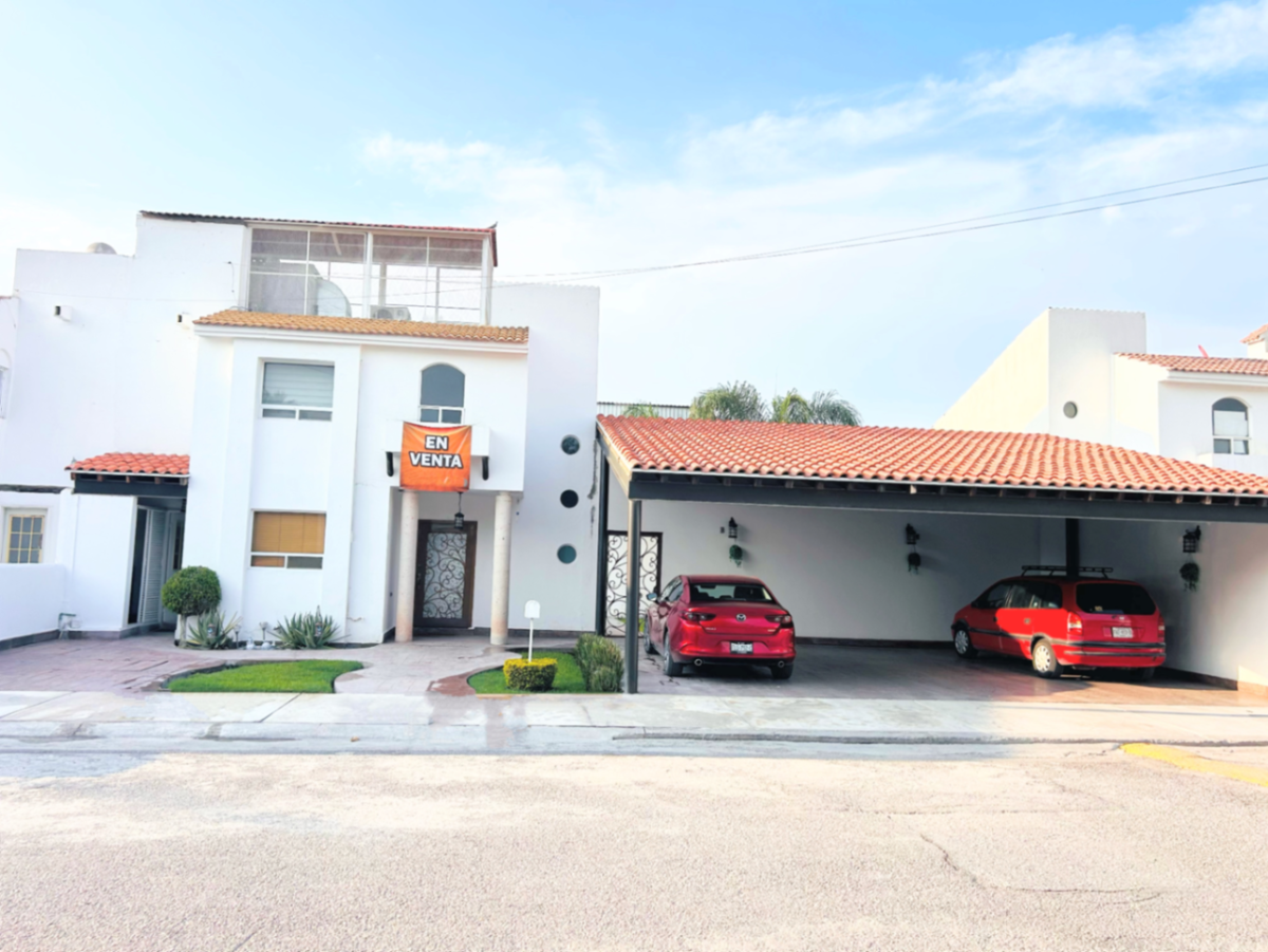 Casa en venta en Santa Bárbara, Torreón — foto 1 de 16