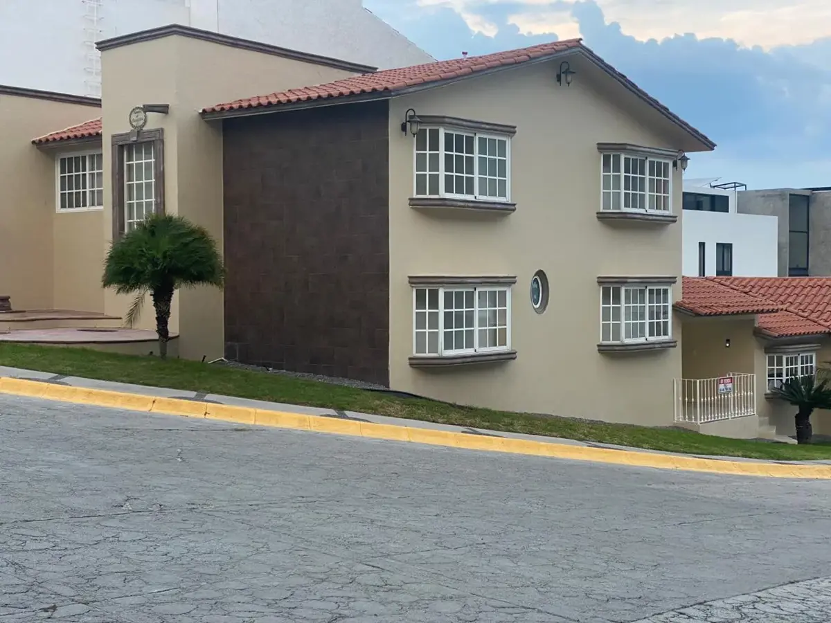 Casa en venta en Cumbres del Cimatario, Huimilpan — foto 1 de 10
