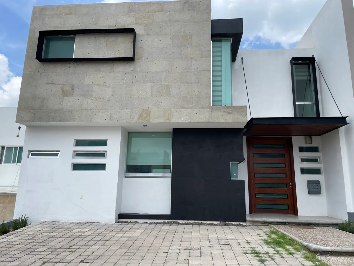 Casa en renta en Cumbres del Cimatario, Huimilpan — foto 1 de 24
