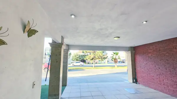 Casa en renta en Jardines del Campestre Residencial, Saltillo — foto 3 de 32
