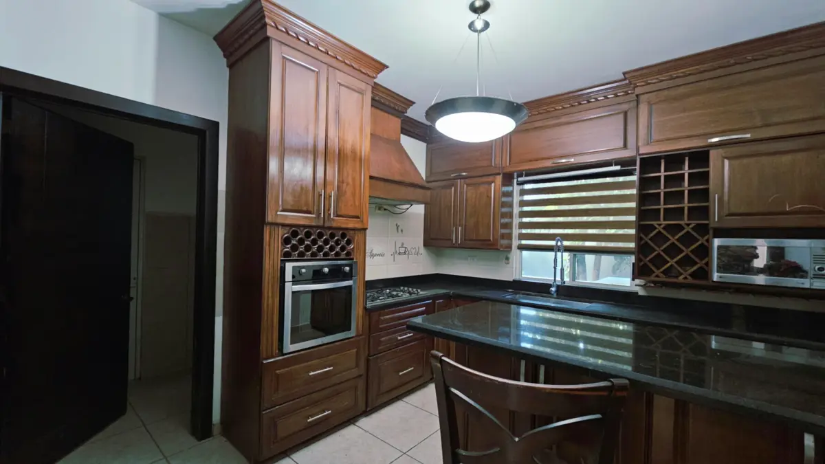 Casa en renta en Jardines del Campestre Residencial, Saltillo — foto 1 de 32