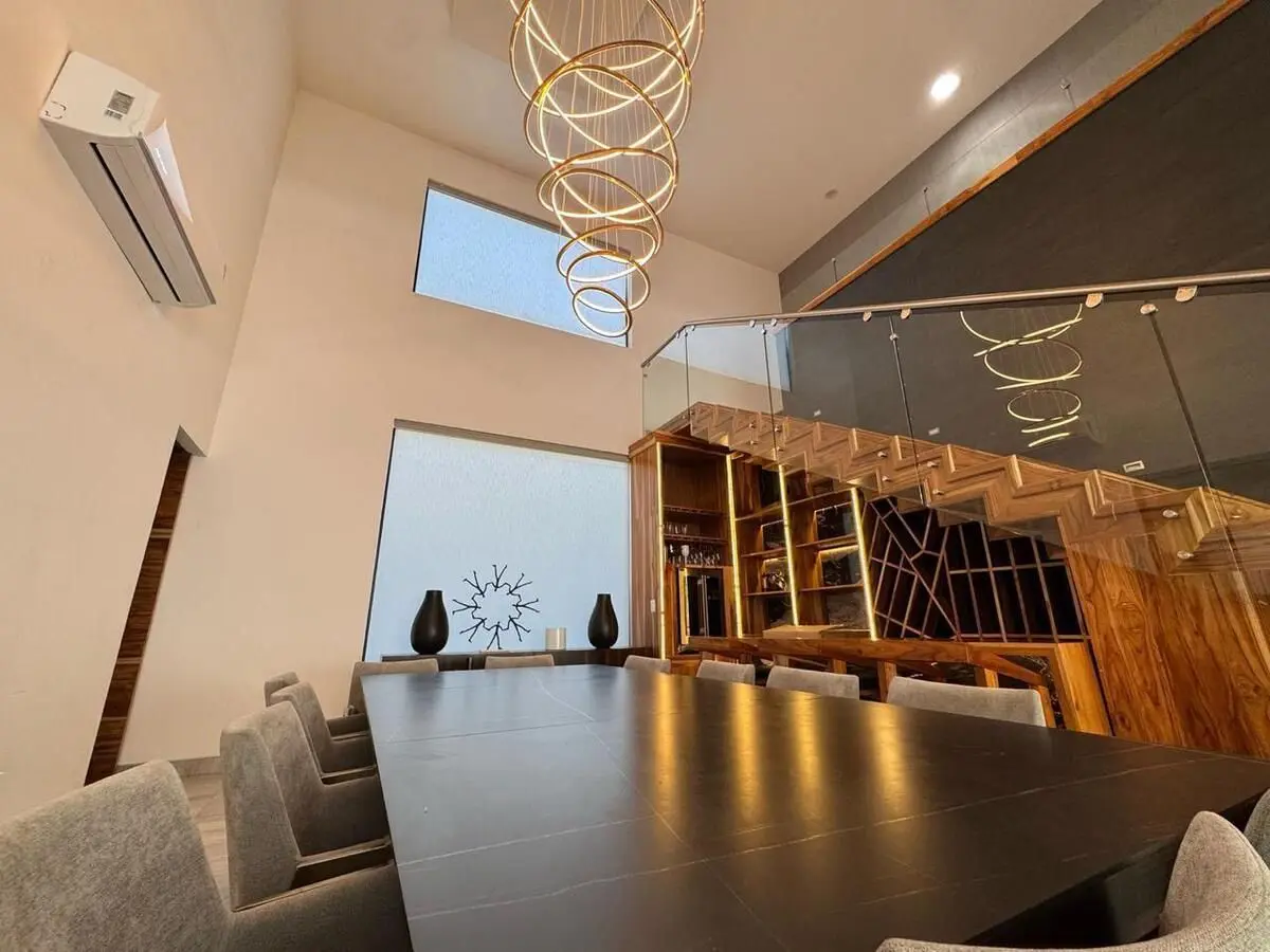Casa en venta en Sierra Alta, Monterrey — foto 1 de 29