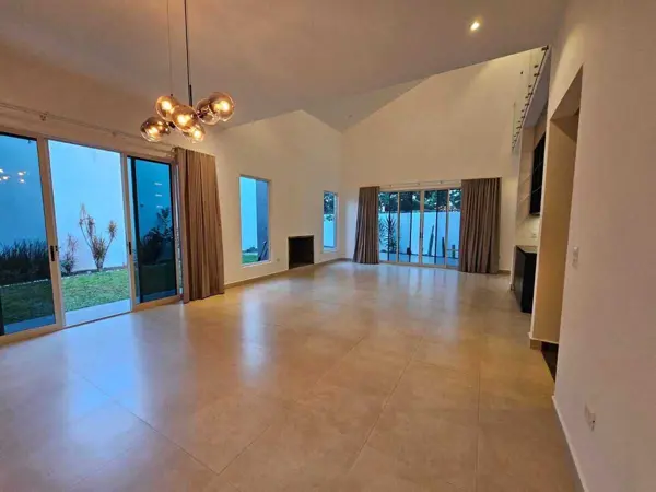 Casa en venta en Los Azulejos, Monterrey — foto 2 de 36