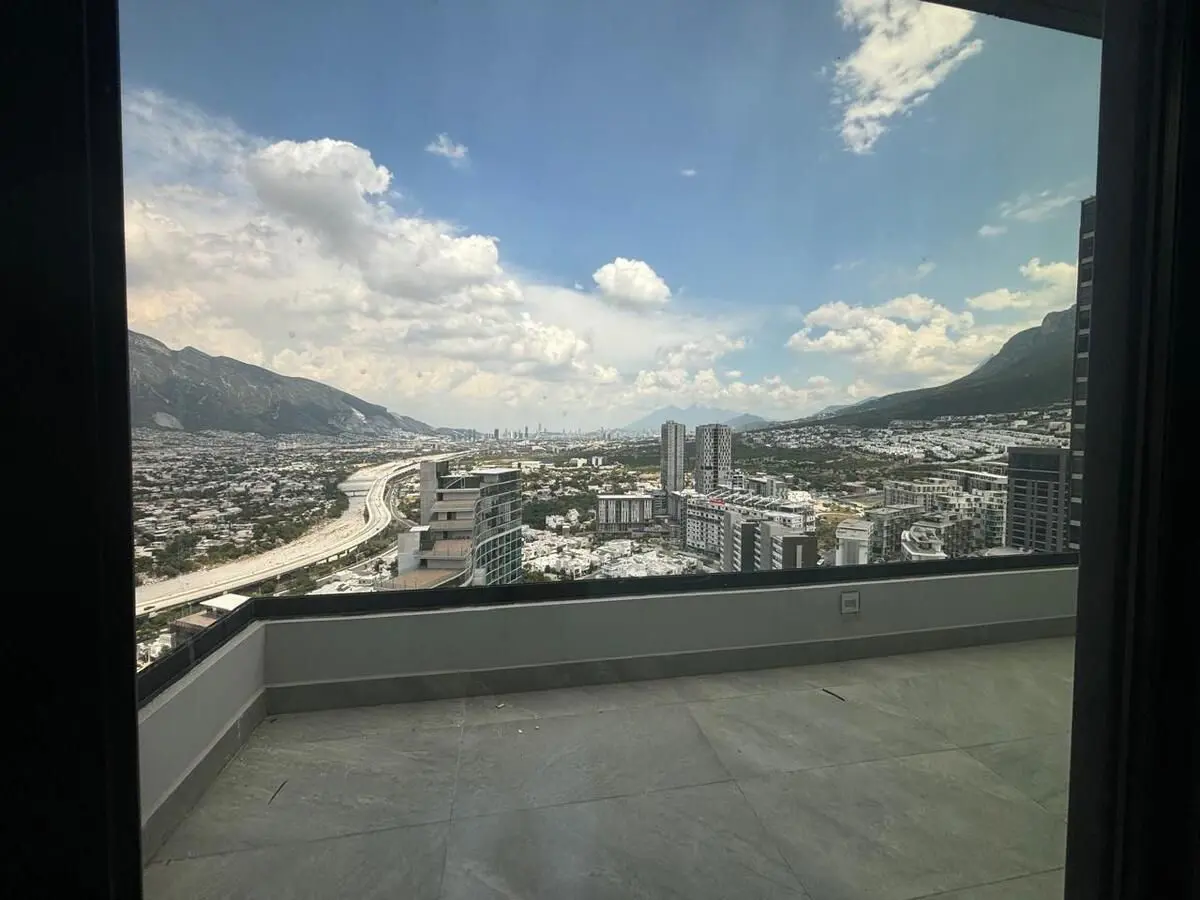 Departamento en venta en Bosques del Poniente, Santa Catarina — foto 1 de 10