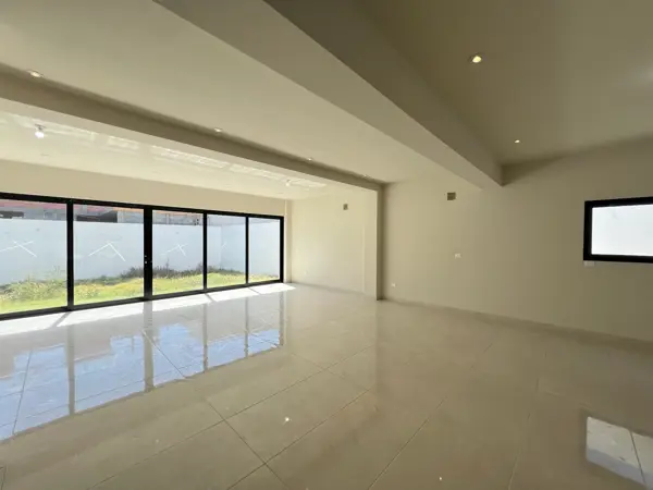 Casa en venta en El Barrial, Santiago — foto 3 de 35