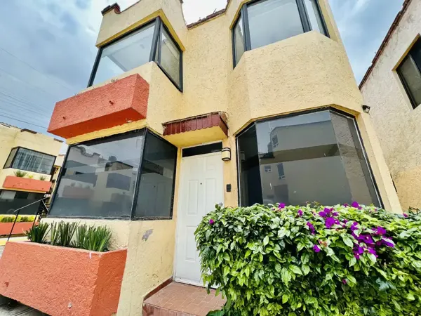 Casa en Condominio en Ejecución Hipotecaria en Coacalco de Berriozábal, Residencial Paraíso II. JX