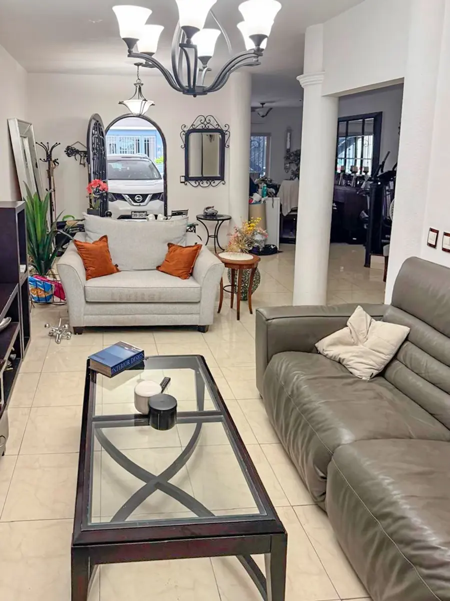 Casa en renta en Las Brisas, Monterrey — foto 1 de 10