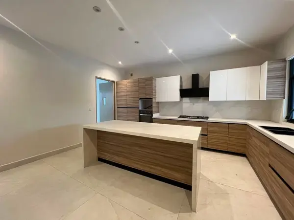 Casa en venta en Los Cristales, Monterrey — foto 3 de 16
