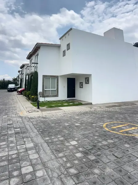 Casa en Venta en San Mateo Atenco, México.