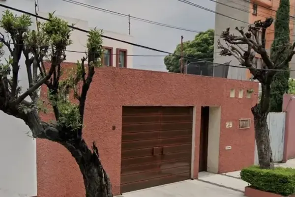 Casa en venta en Claveria, Azcapotzalco — foto 2 de 16