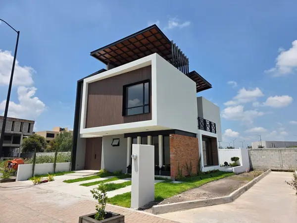 Casa en venta en Carlota Hacienda Vanegas, Corregidora — foto 2 de 32