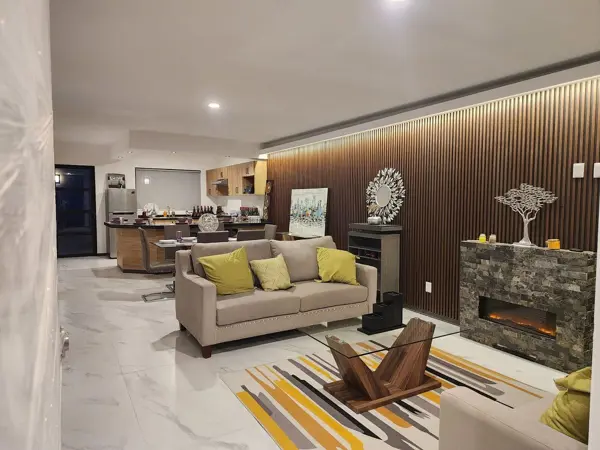 Casa en venta en Cañadas del Arroyo, Corregidora — foto 2 de 17