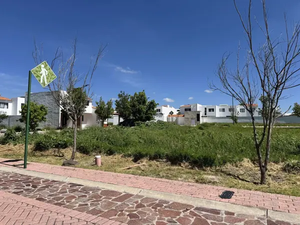 Terreno en venta en Ciudad Maderas Residencial Querétaro, El Marqués — foto 3 de 14