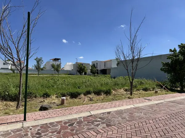 Terreno en venta en Ciudad Maderas Residencial Querétaro, El Marqués — foto 2 de 14