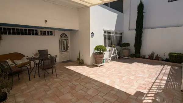 CASA EN VENTA, COLONIA CIMATARIO, QUERÉTARO.
