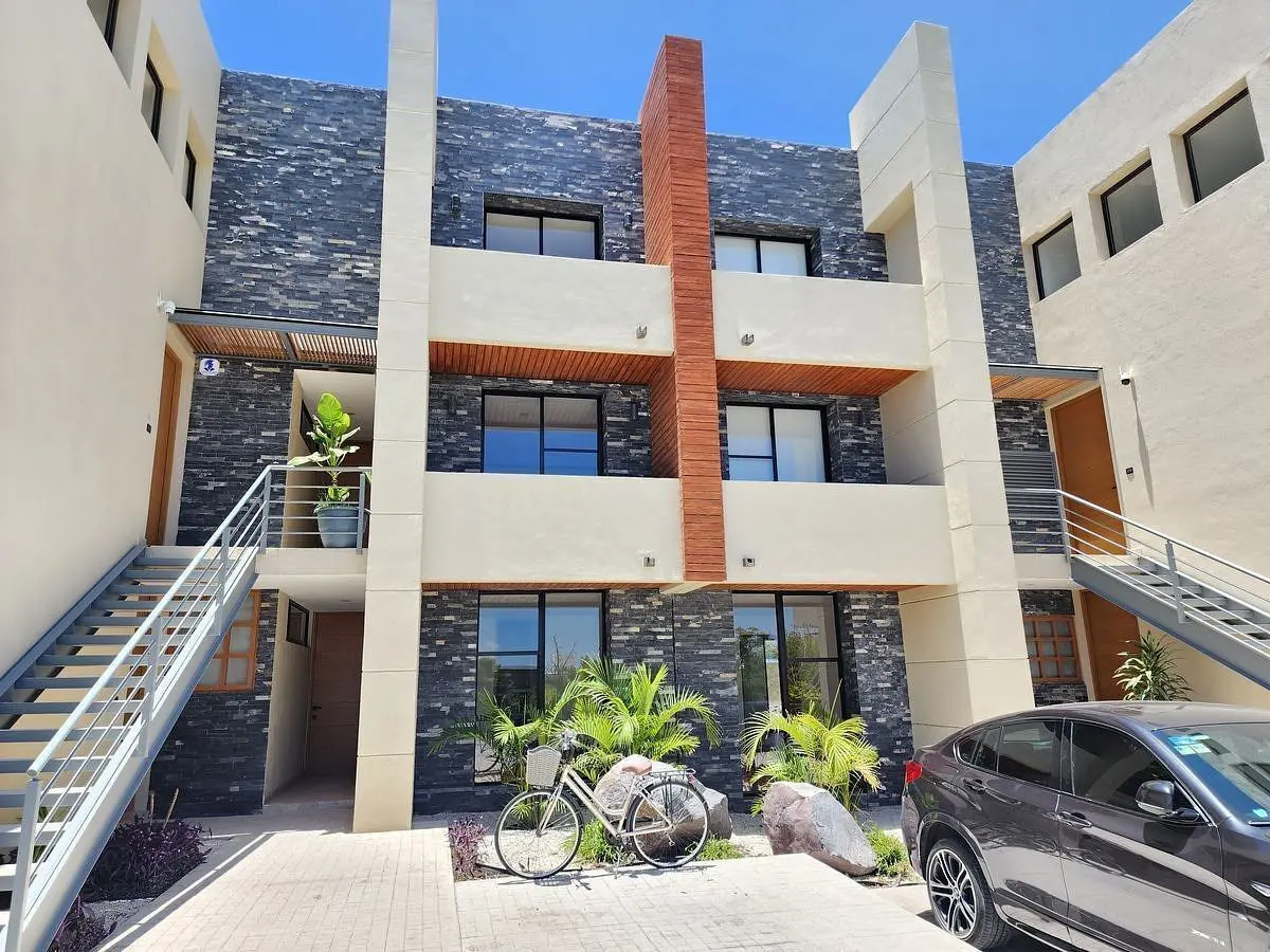 Departamento en venta en Vista Real y Country Club, Corregidora — foto 1 de 22