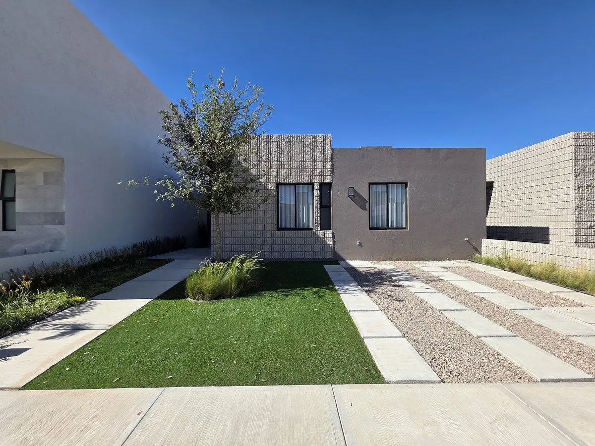 Casa en venta en Fraccionamiento Puerta Real, Corregidora — foto 1 de 13
