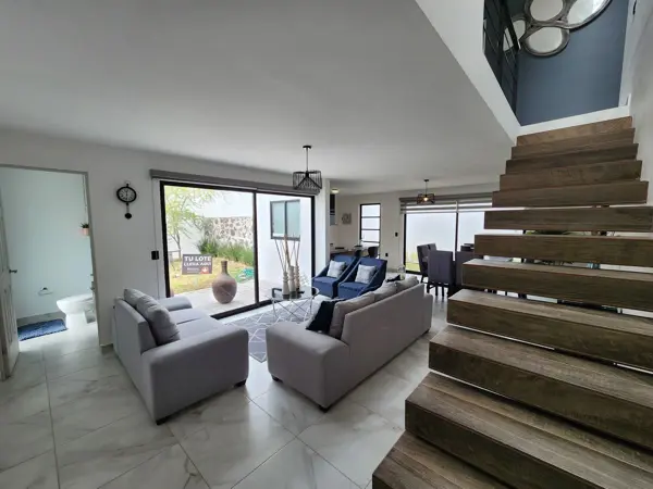 Casa en venta en Zarú, 3 habitaciones, con sala de tv y jardín interior Casa en venta en Zarú, 3 habitaciones, con sala de tv y jardín interior