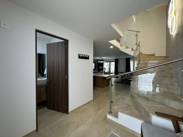 Casa en venta en Zibatá, El Marqués — foto 2 de 33