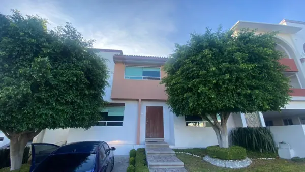 Casa en venta en Colinas del Bosque 2a Sección, Corregidora — foto 2 de 27