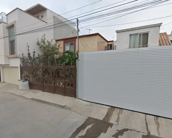 Casa en venta en La Fuente, Playas de Rosarito — foto 2 de 8