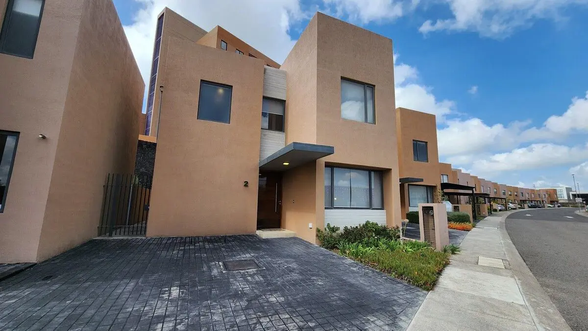 Casa en venta en Zibatá, El Marqués — foto 1 de 25