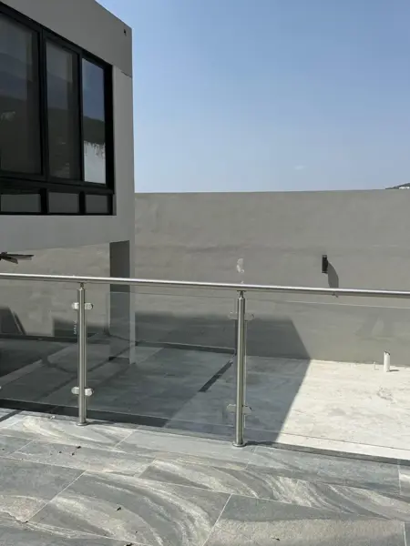 Casa en venta en Contry la Silla, Guadalupe — foto 2 de 97