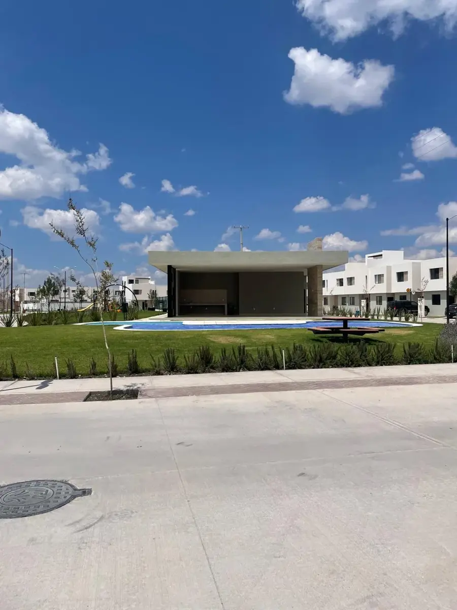 Casa en renta en Puerta Natura Residencial, Villa de Pozos — foto 1 de 9