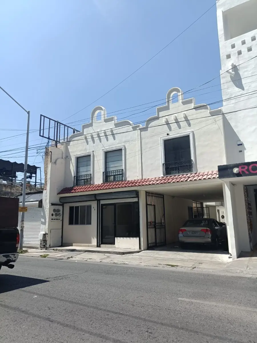 Local en renta en Monterrey Centro, Monterrey — foto 1 de 8