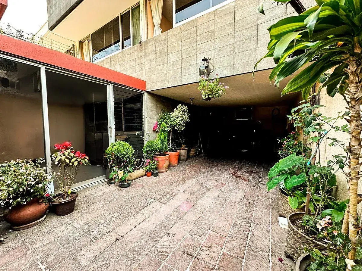 Casa en venta en Del Carmen, Coyoacán — foto 1 de 8