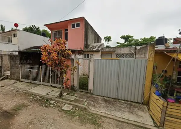 Casa en venta en Jardines de Tlalcualeya, Minatitlán — foto 2 de 5