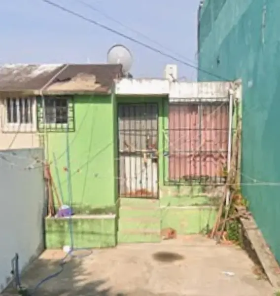 Casa en venta en Jardines de Tlalcualeya, Minatitlán — foto 2 de 3