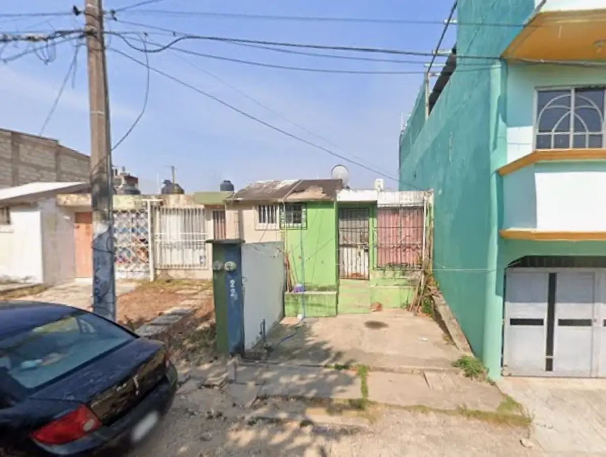 Casa en venta en Jardines de Tlalcualeya, Minatitlán — foto 1 de 3
