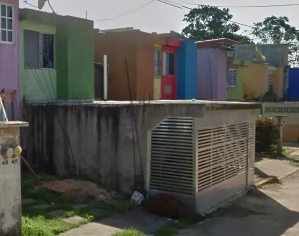 Casa en venta en Jardines de Tlalcualeya, Minatitlán — foto 3 de 7