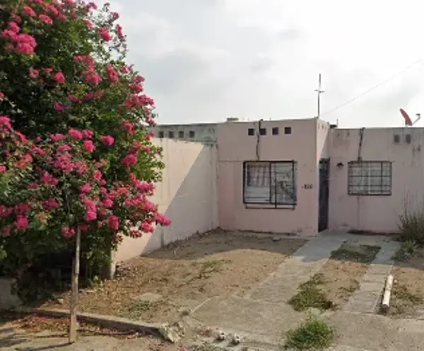 Casa en venta en Colinas de Santa Fe, Veracruz — foto 2 de 4