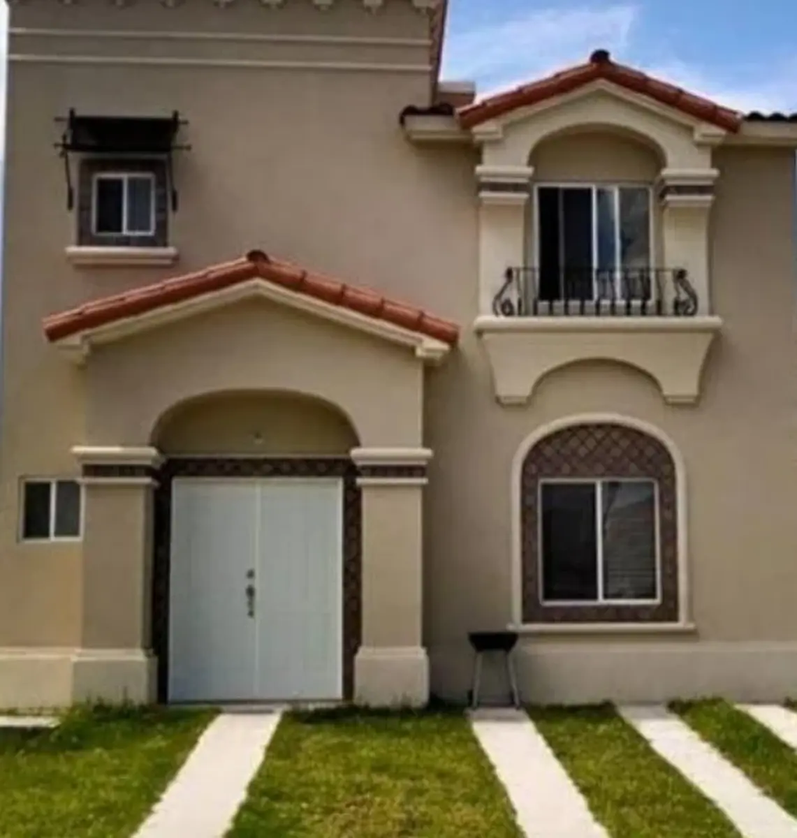 Casa en venta en Quinta Montecarlo, San Nicolás de los Garza — foto 1 de 14