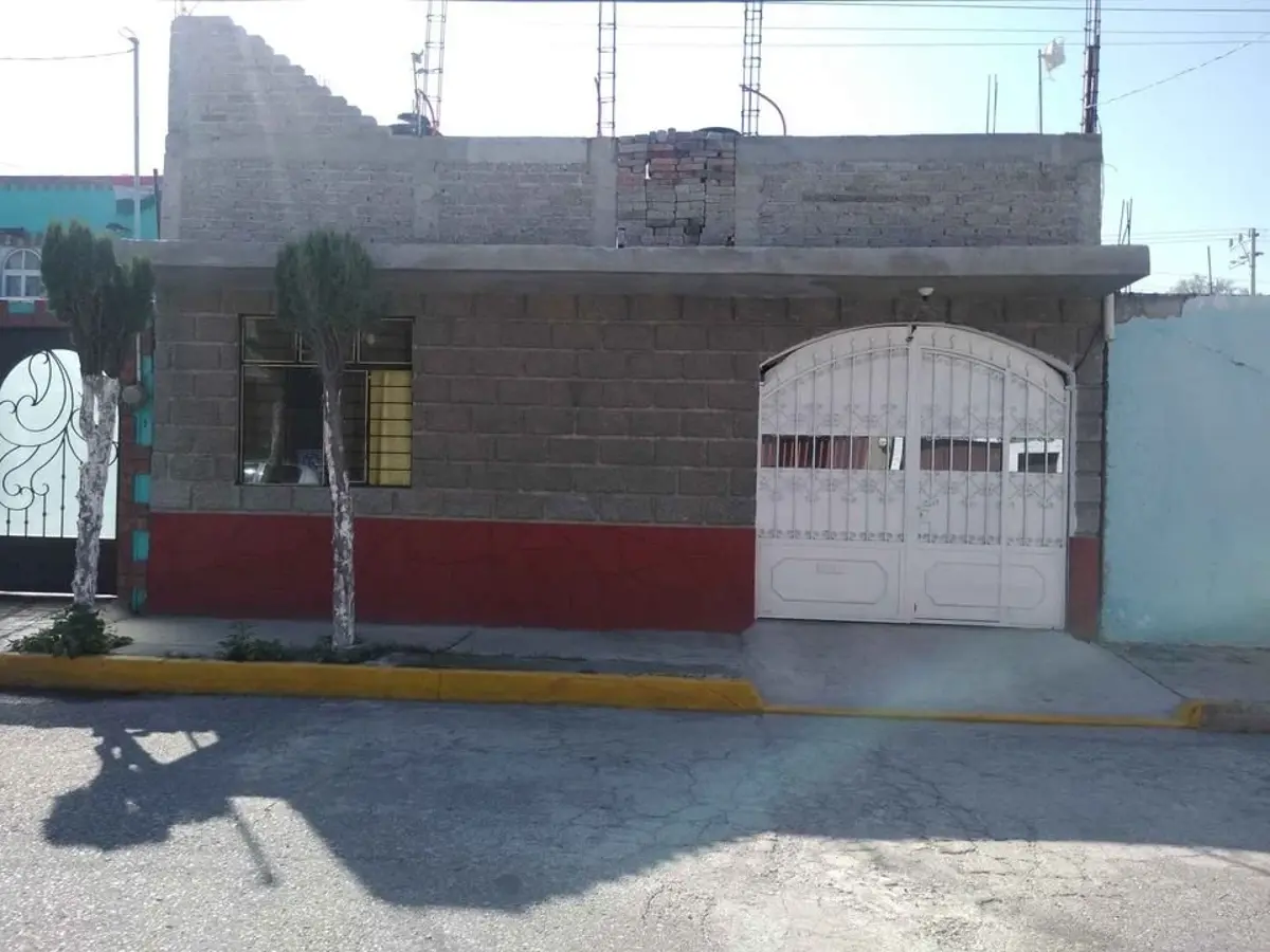 Casa en renta en Jardines de Morelos Sección Montes, Ecatepec de Morelos — foto 1 de 10