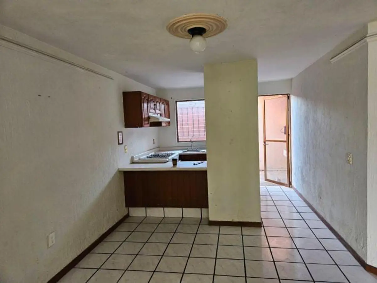 Casa en renta en La Calma 2a Secc, Zapopan — foto 1 de 4