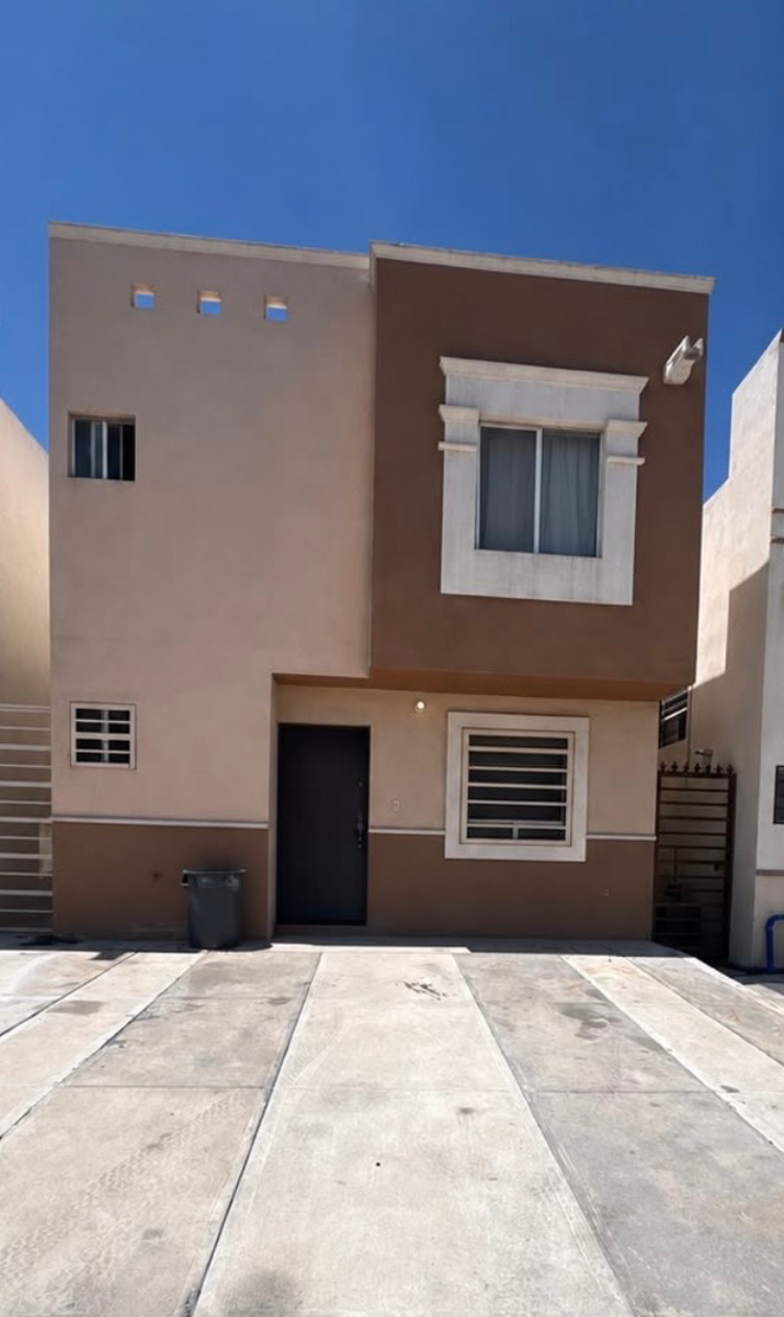 Casa en renta en Rincón del Valle, Ramos Arizpe — foto 1 de 13