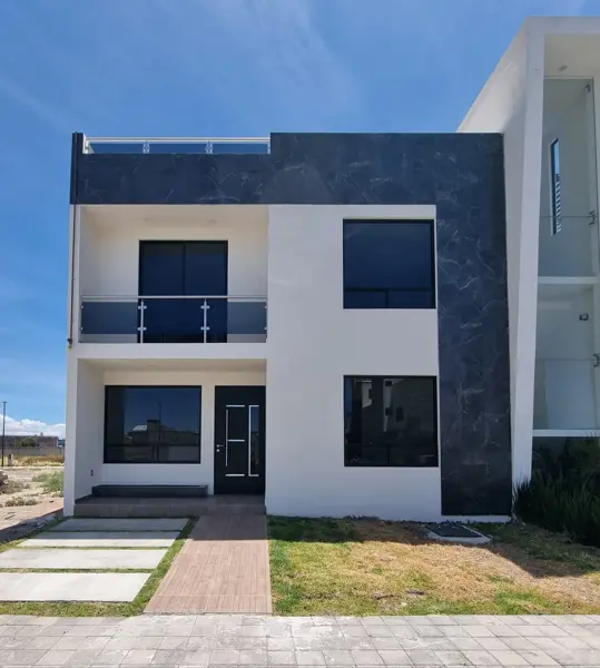 ESTRENA CASA NUEVA EN VENTA EN FRACCIONAMIENTO EXPLANADA SUR PACHUCA CON 5 HABITACIONES