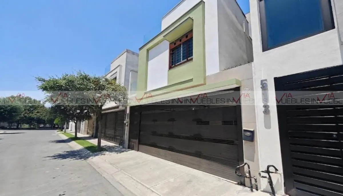 Casa en renta en Puerta de Hierro, Monterrey — foto 1 de 21