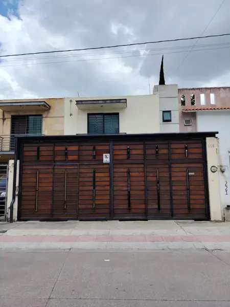 Casa en venta en San Isidro Azteca, León — foto 2 de 16